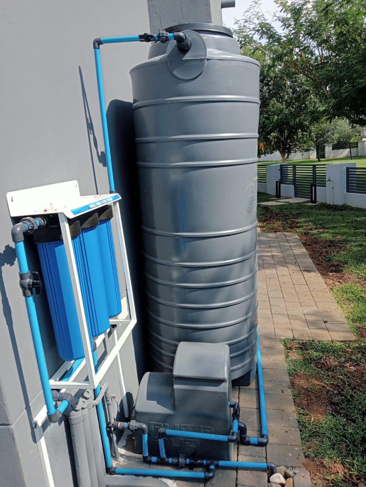 Water Storage & Pump System
